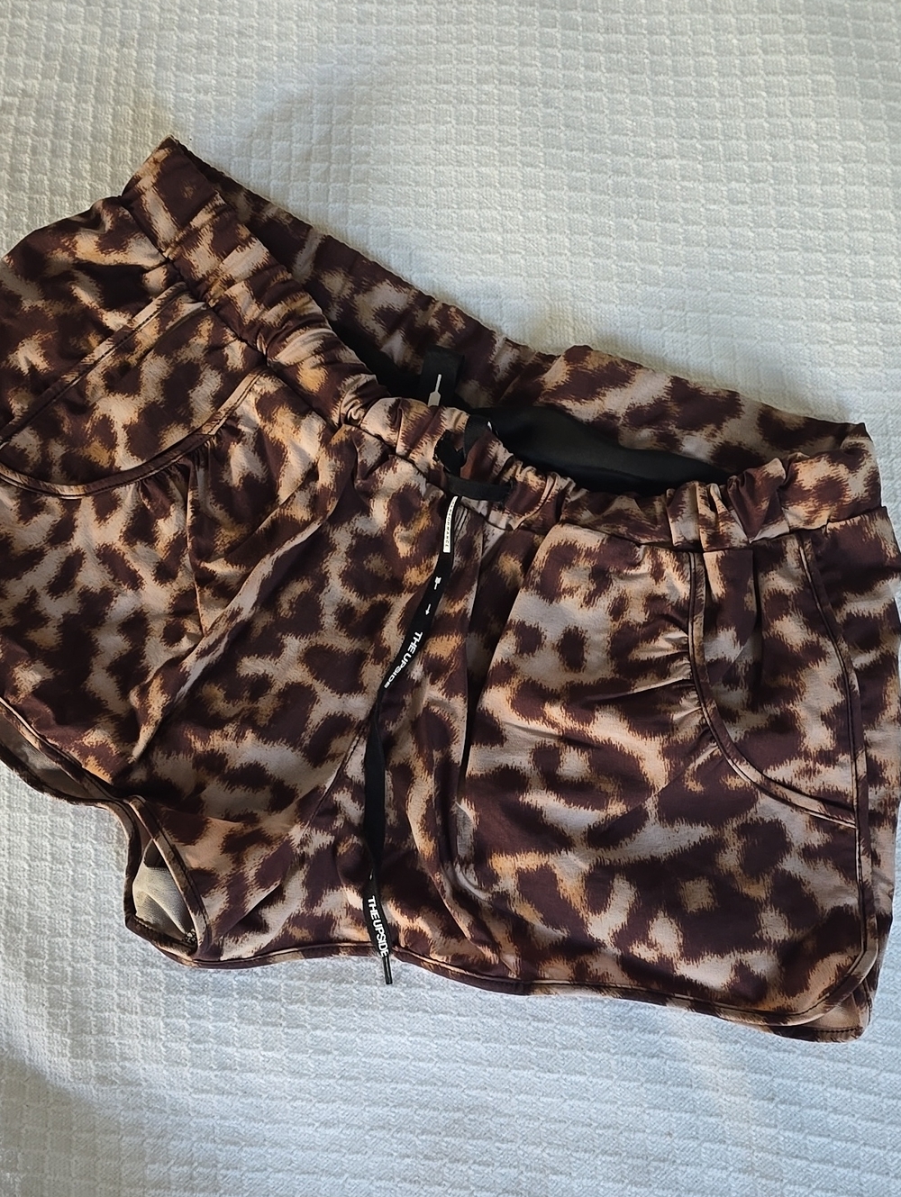 💥The Upside Panthera Leopard Lined Lifestyle Athletic Shorts Size 10
